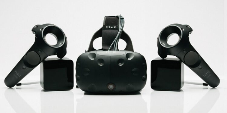 HTC Vive: ecco le foto del contenuto della confezione