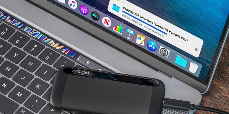 Hard Disk esterni SSD Crucial super veloci: offerta imperdibile su Amazon