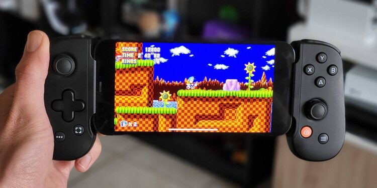 Backbone: trasforma il tuo iPhone in una console portatile ad un prezzo storico su Amazon