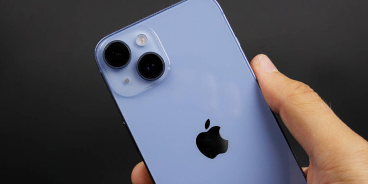 Offerta Amazon su iPhone 14: il prezzo scende al minimo storico di 649 Euro
