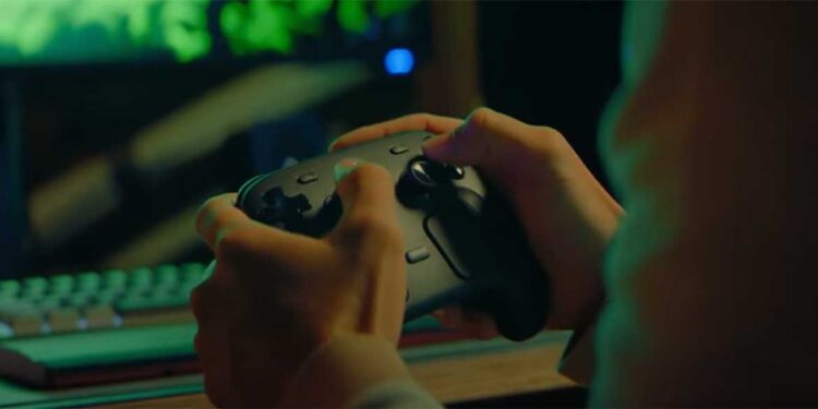 Il nuovo Steam Controller è ufficiale: video unboxing, data d’uscita e prezzo