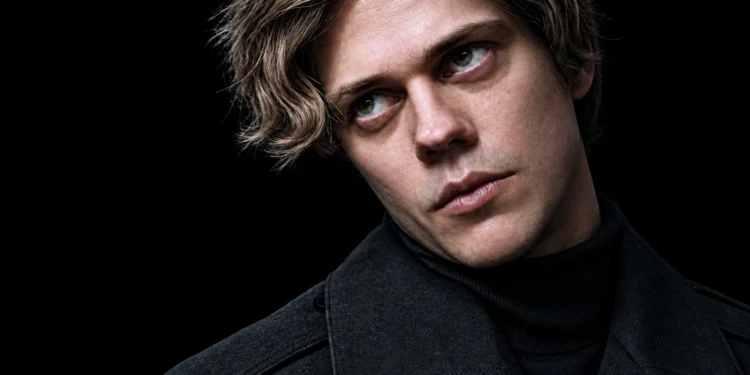 Physint, Bill Skarsgård sarà il protagonista del nuovo gioco di Hideo Kojima
